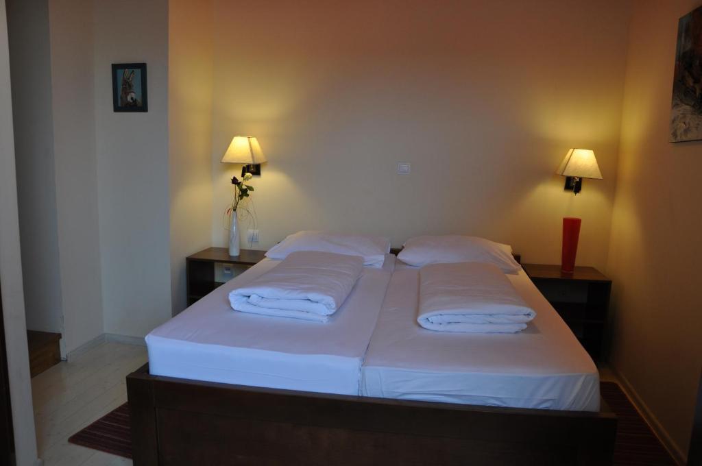 Hotel Carpymore Biograd Na Moru Bilik gambar